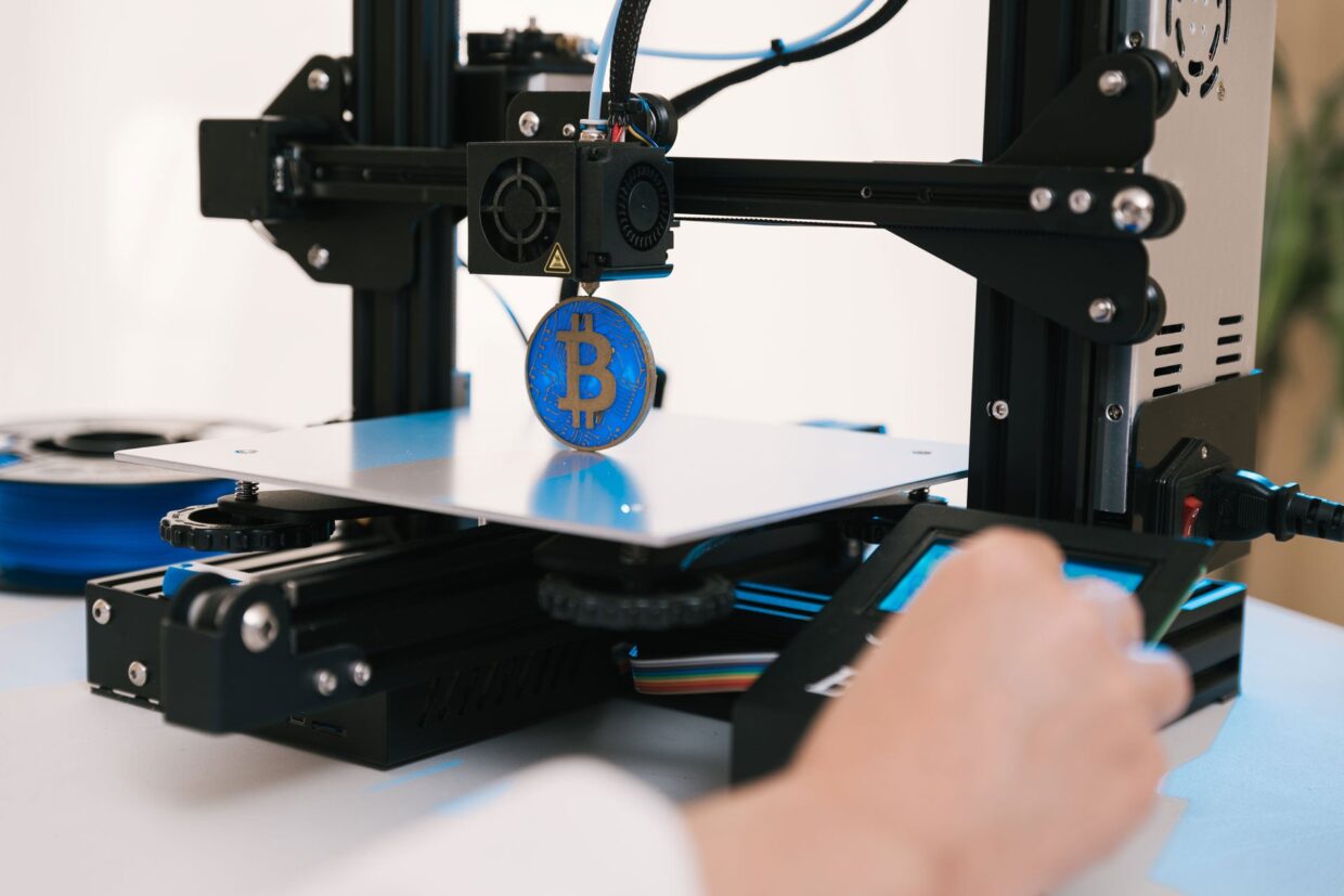 Monetizing Your 3D Printer: Can You Make Money from Home?